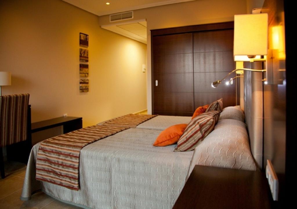 Hotel Rural Quinto Cecilio Medellín Zimmer foto
