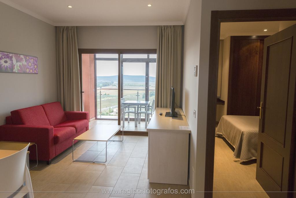 Hotel Rural Quinto Cecilio Medellín Zimmer foto